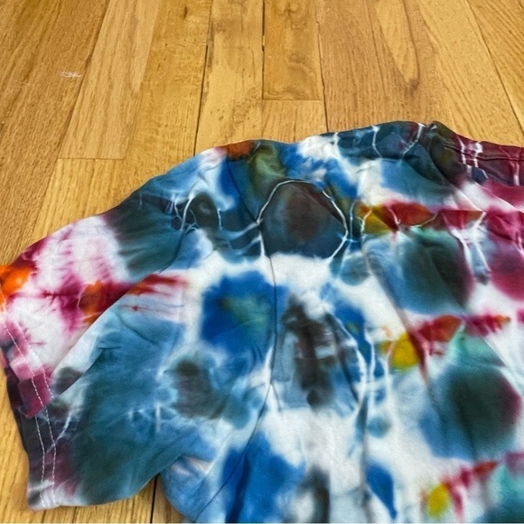 Hand tie dyed tshirt cosmic egg psychedelic kaleidoscope vneck 2XL blue - Picture 4 of 7